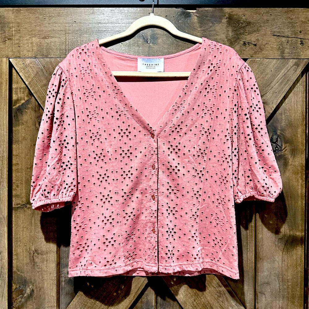 NWOT The Shirt Brand Pink Short Sleeve V-Neck Blouse
